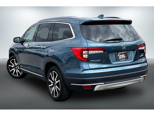 2020 Honda Pilot Touring 8-Passenger