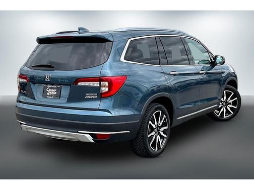 2020 Honda Pilot Touring 8-Passenger