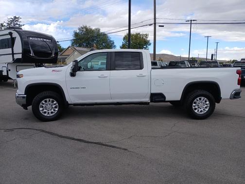 2024 Chevrolet Silverado 3500 LT