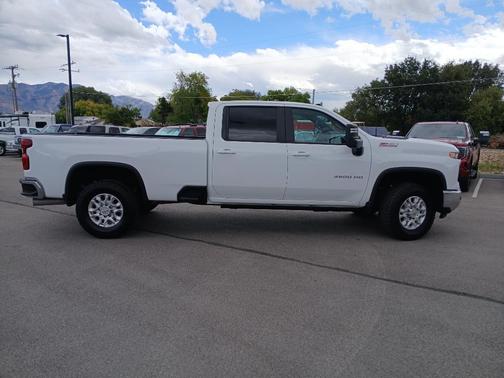 2024 Chevrolet Silverado 3500 LT