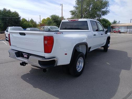 2026 Chevrolet Silverado 3500 WT