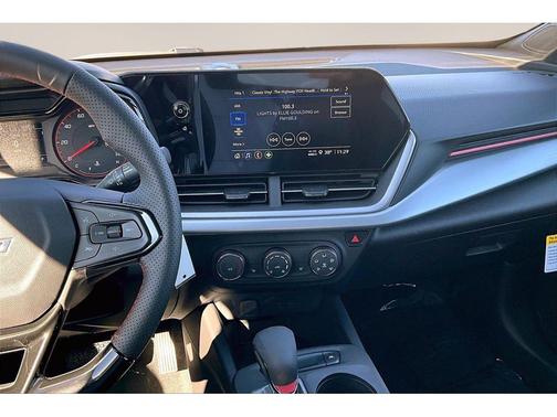 White Sands 2026 Chevrolet Trax FWD 1RS