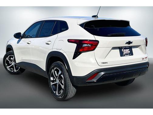 White Sands 2026 Chevrolet Trax FWD 1RS