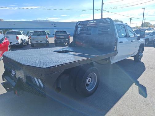 2023 Chevrolet Silverado 3500 WT