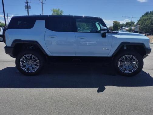 2025 GMC HUMMER EV SUV 3X