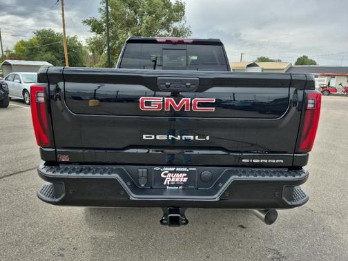 2025 GMC Sierra 3500 Denali