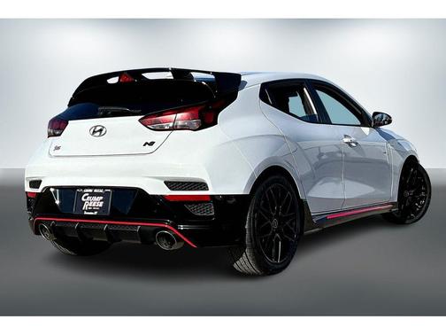 2019 Hyundai Veloster Base