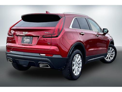 2023 Cadillac XT4 Luxury