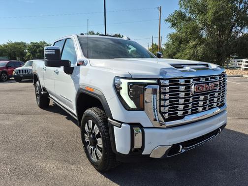 2026 GMC Sierra 3500 Denali