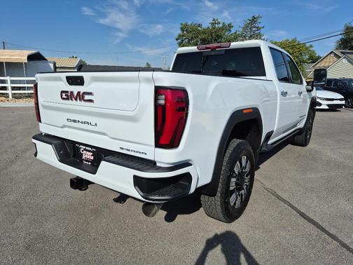 2026 GMC Sierra 3500 Denali