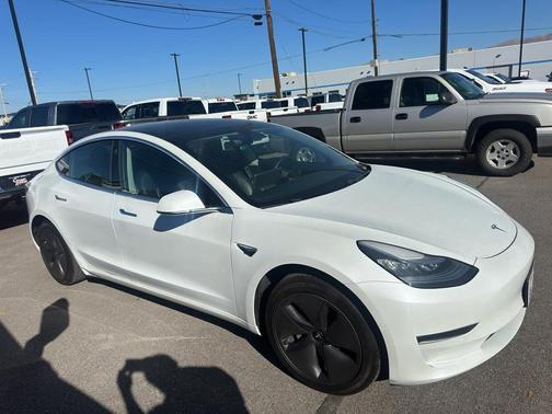 2020 Tesla Model 3 Standard Range Plus