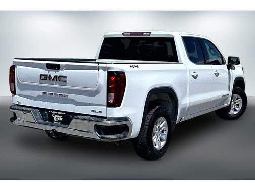 Summit White 2023 GMC Sierra 1500 SLE