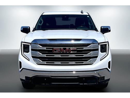 Summit White 2023 GMC Sierra 1500 SLE