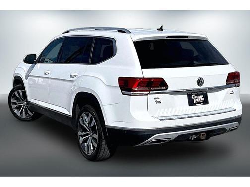 Pure White 2019 Volkswagen Atlas 3.6L SEL Premium