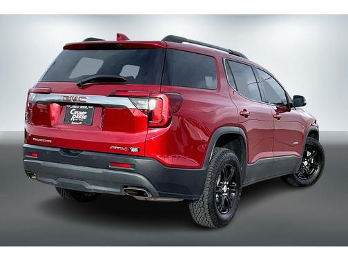 2023 GMC Acadia AWD AT4