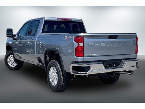 Sterling Gray Metallic 2026 Chevrolet Silverado 3500 LT