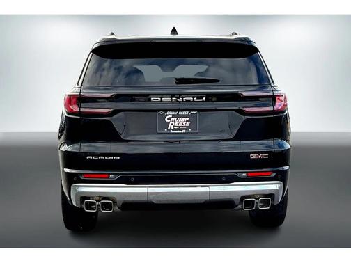2025 GMC Acadia Denali
