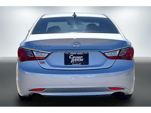 Radiant Silver Metallic 2013 Hyundai SONATA SE