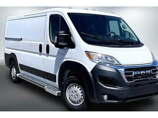 Bright White Clearcoat 2025 RAM ProMaster 2500 Tradesman