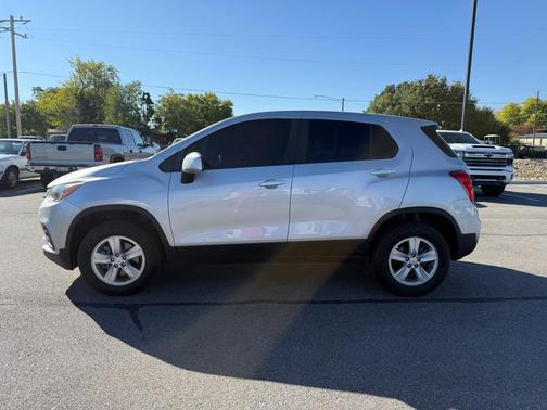2021 Chevrolet Trax LS