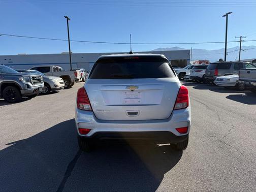 2021 Chevrolet Trax LS