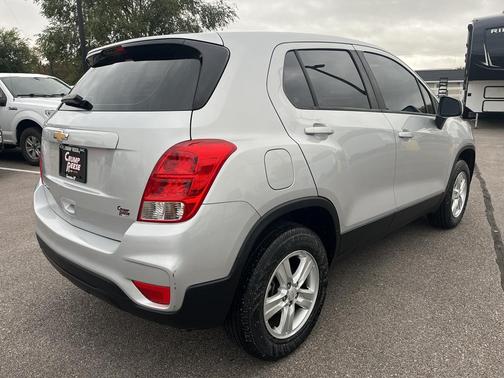 2021 Chevrolet Trax LS
