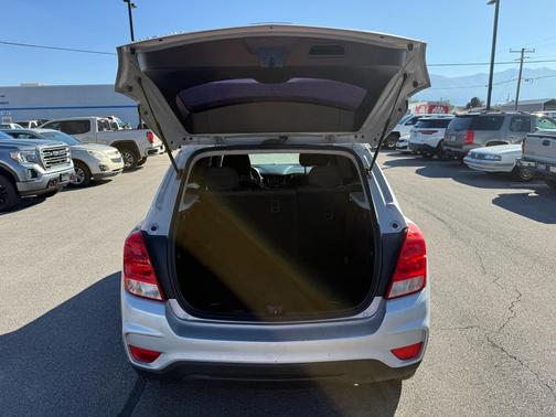 2021 Chevrolet Trax LS