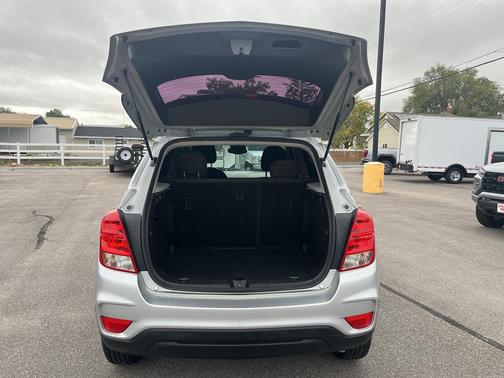 2021 Chevrolet Trax LS