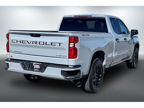 2025 Chevrolet Silverado 1500 Custom