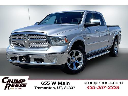 Bright Silver Metallic Clearcoat 2017 RAM 1500 Laramie