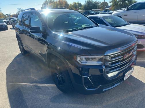 2021 GMC Acadia AWD AT4