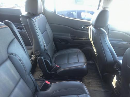 2021 GMC Acadia AWD AT4