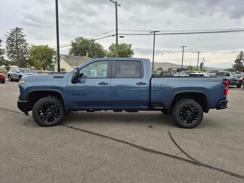 2026 Chevrolet Silverado 3500 LT