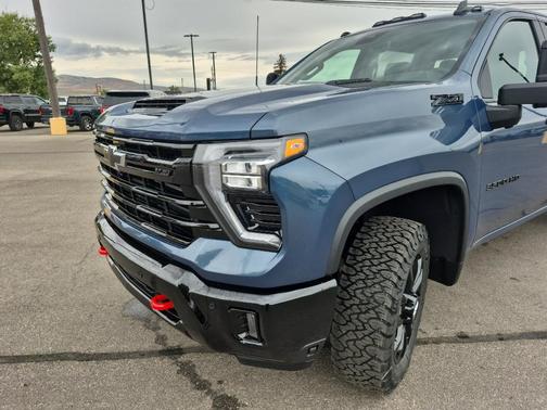 2026 Chevrolet Silverado 3500 LT
