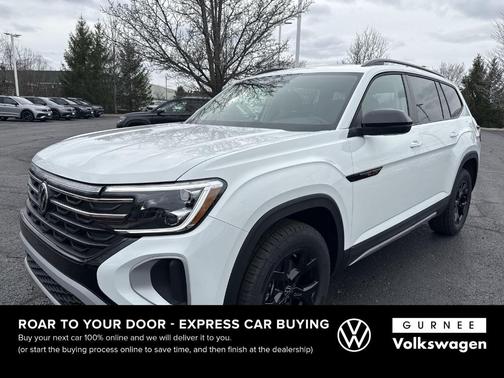 2025 Volkswagen Atlas 2.0T Peak Edition