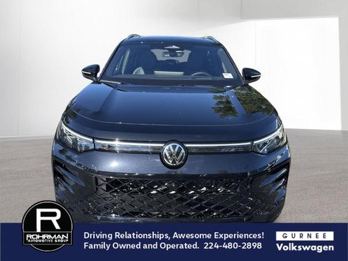 2025 Volkswagen Tiguan 2.0T SEL R-Line