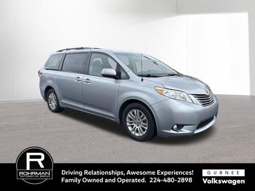 2014 Toyota Sienna XLE