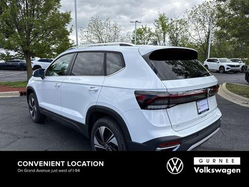 2025 Volkswagen Taos 1.5T SE