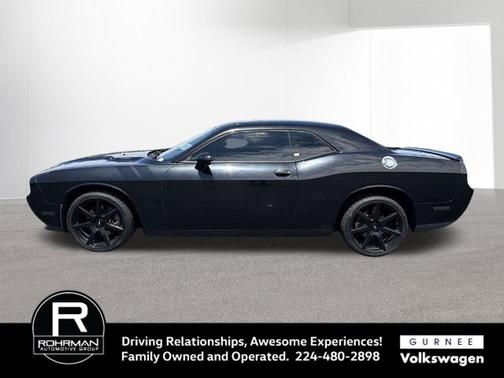 Brilliant Black Crystal Pearlcoat 2011 Dodge Challenger R/T