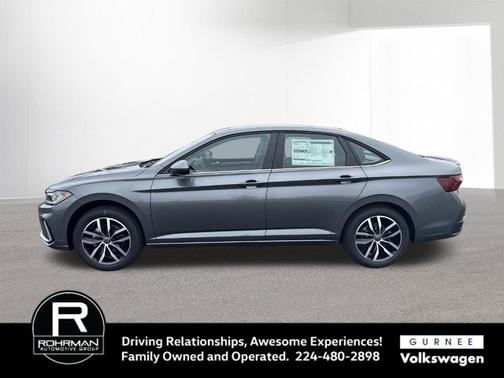 Platinum Gray Metallic 2026 Volkswagen Jetta 1.5T SE