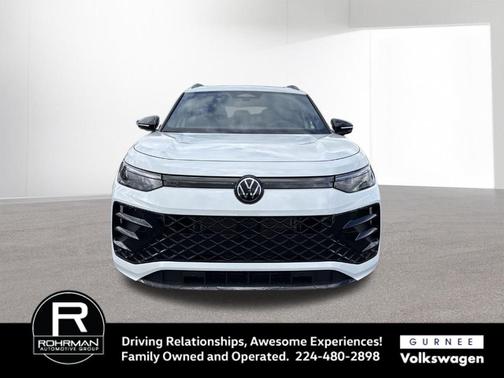 2025 Volkswagen Tiguan 2.0T SE R-Line Black