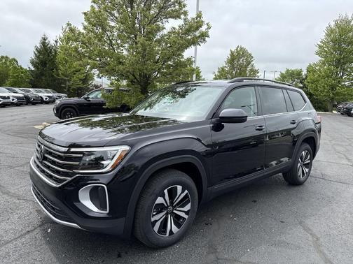 2025 Volkswagen Atlas 2.0T SE