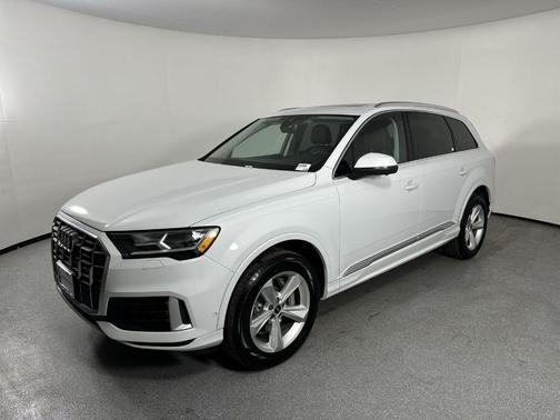 2022 Audi Q7 55 Premium