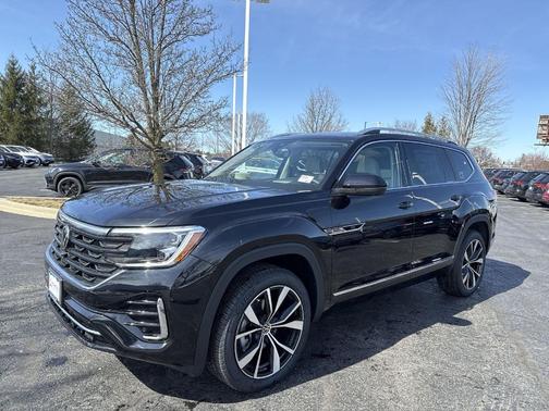 2025 Volkswagen Atlas 2.0T SEL Premium R-Line