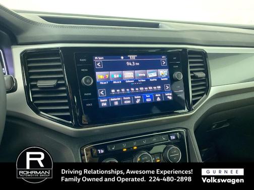 2022 Volkswagen Atlas Cross Sport 3.6L V6 SE w/Technology