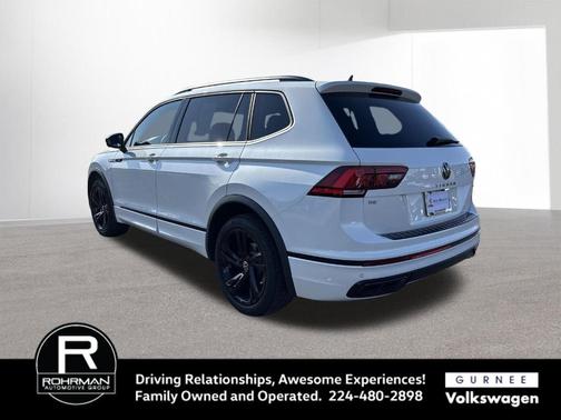 2023 Volkswagen Tiguan 2.0T SE R-Line Black