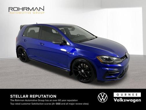 2019 Volkswagen Golf R 2.0T w/DCC & Navigation