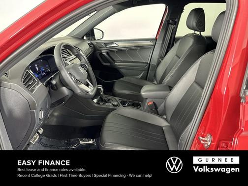 2024 Volkswagen Tiguan 2.0T SE R-Line Black