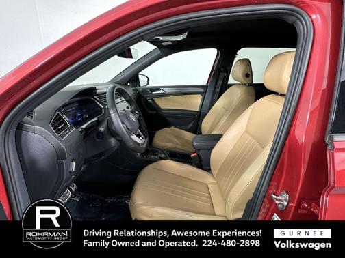 2024 Volkswagen Tiguan 2.0T SE R-Line Black