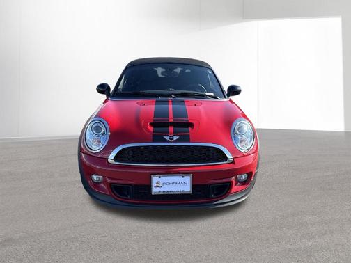 Chili Pepper Red 2013 MINI Roadster Cooper S